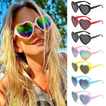 Candy Farby Polarizované Srdce, slnečné Okuliare Roztomilý UV400 Strany Pláži v Tvare Srdca Slnečné Okuliare Láska Tvarované Odtiene pre Ženy Obrázok