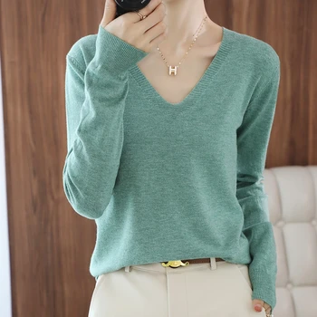 Jesenné a zimné nový V-krku sveter žena kórejská verzia voľné módne pletené undergarment Obrázok