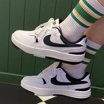Nike dámske športové topánky bežné malé biele tenisky Obrázok